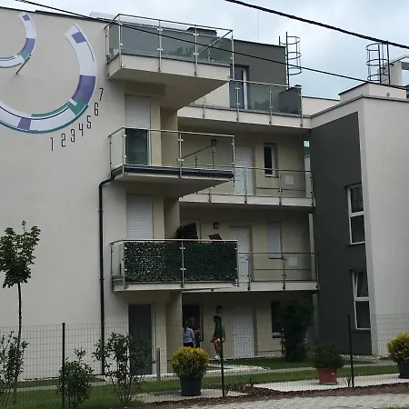 Sun-dial Apartmanhotel