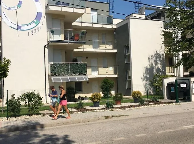 Sun-dial شيوفوك